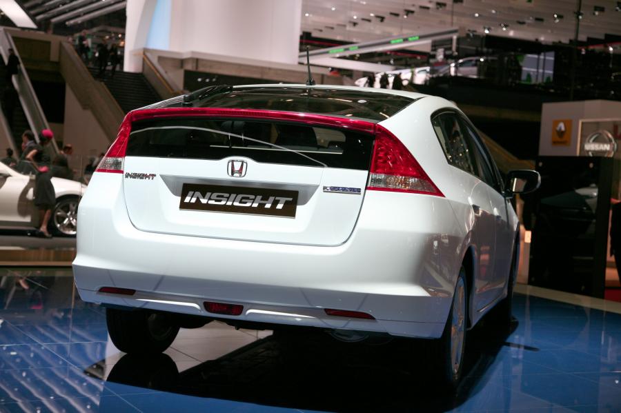 Honda Insight 2010 года  (фото 4 из 84)